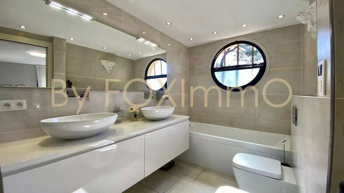 Appartement à CAGNES-SUR-MER