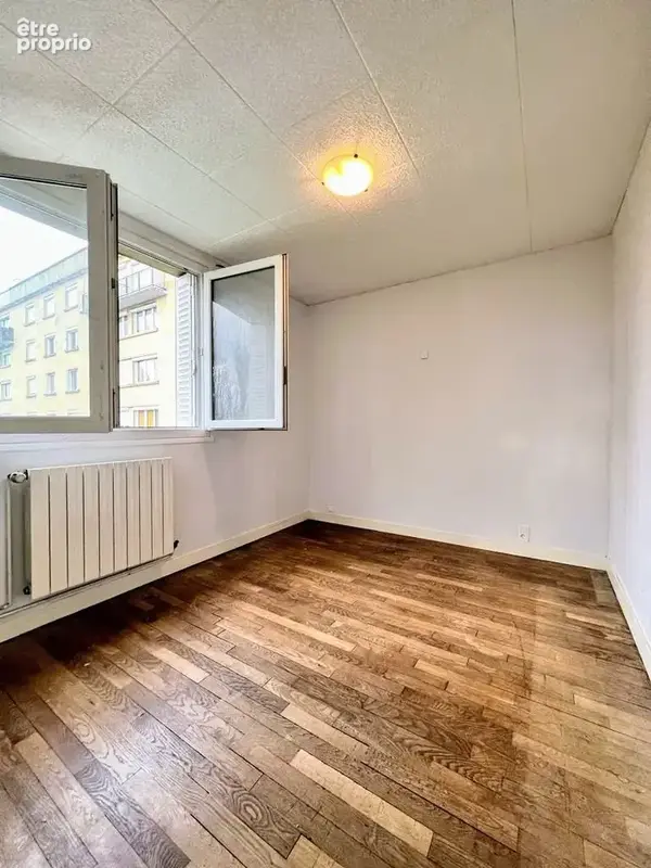 A vendre troyes, appartement de 75m2, balcon, 3 chambres, cave - photo 3