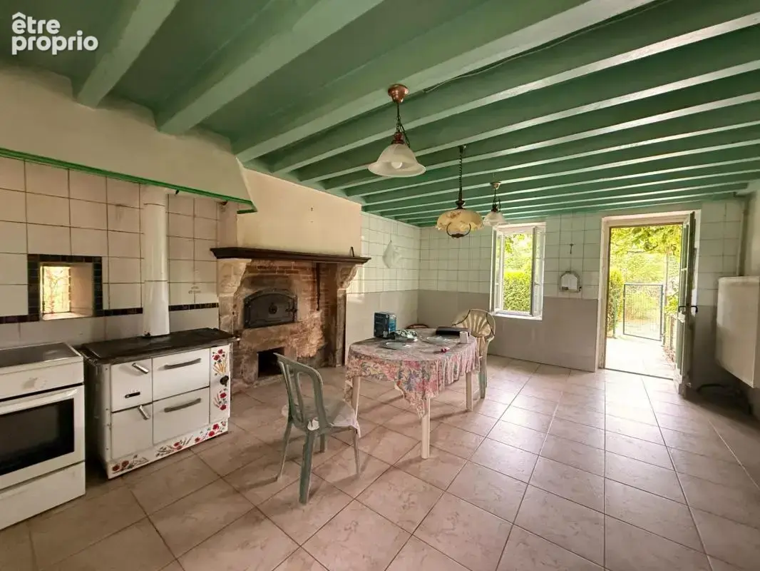 Propriété de caractère 284m² habitable, 5 chambres, annexe + grange sur terrain de 6885m² 179 900 € - photo 3