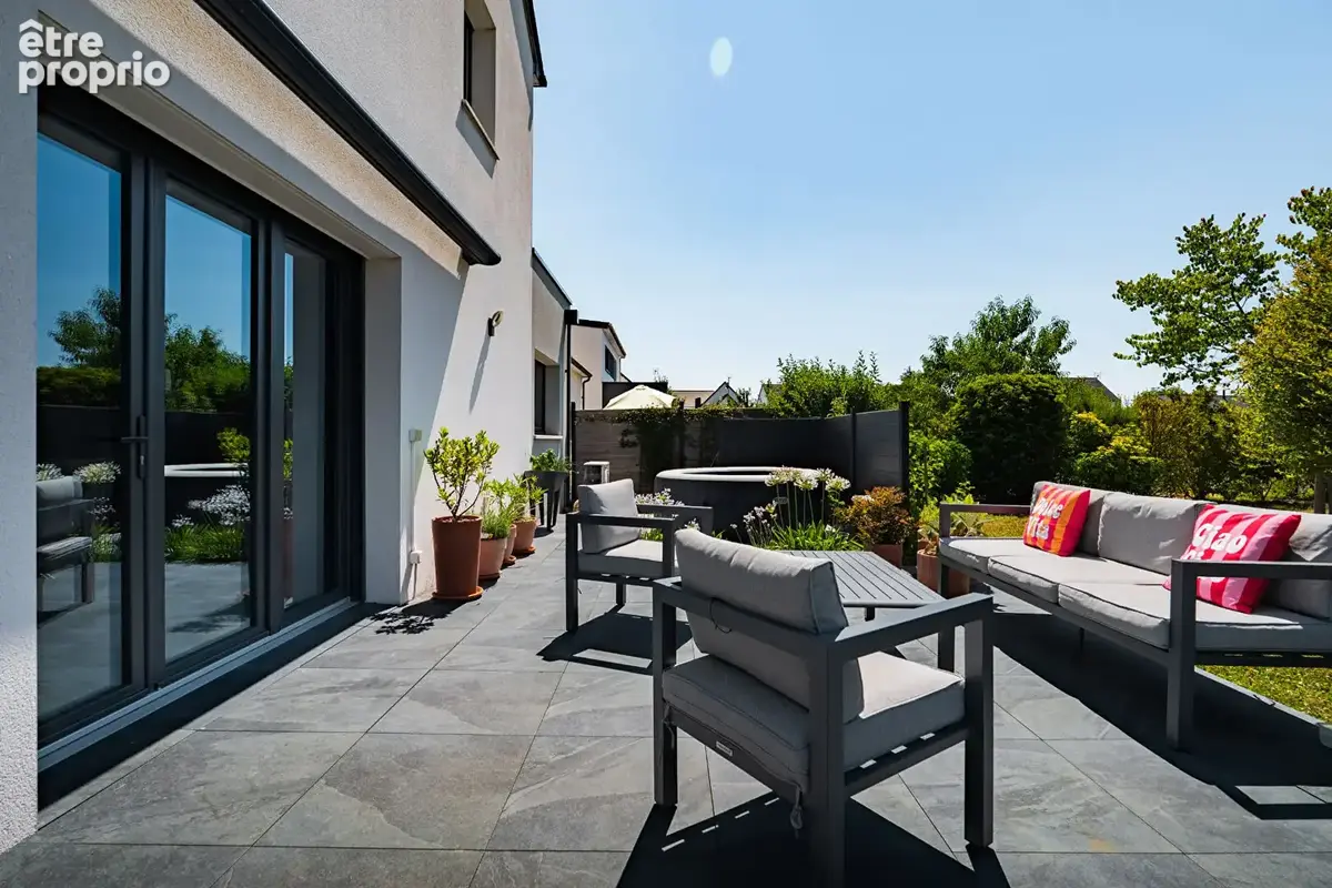 Maison Contemporaine (2017) - 114 m² - 4 Ch - Garage & Jardin - photo 5