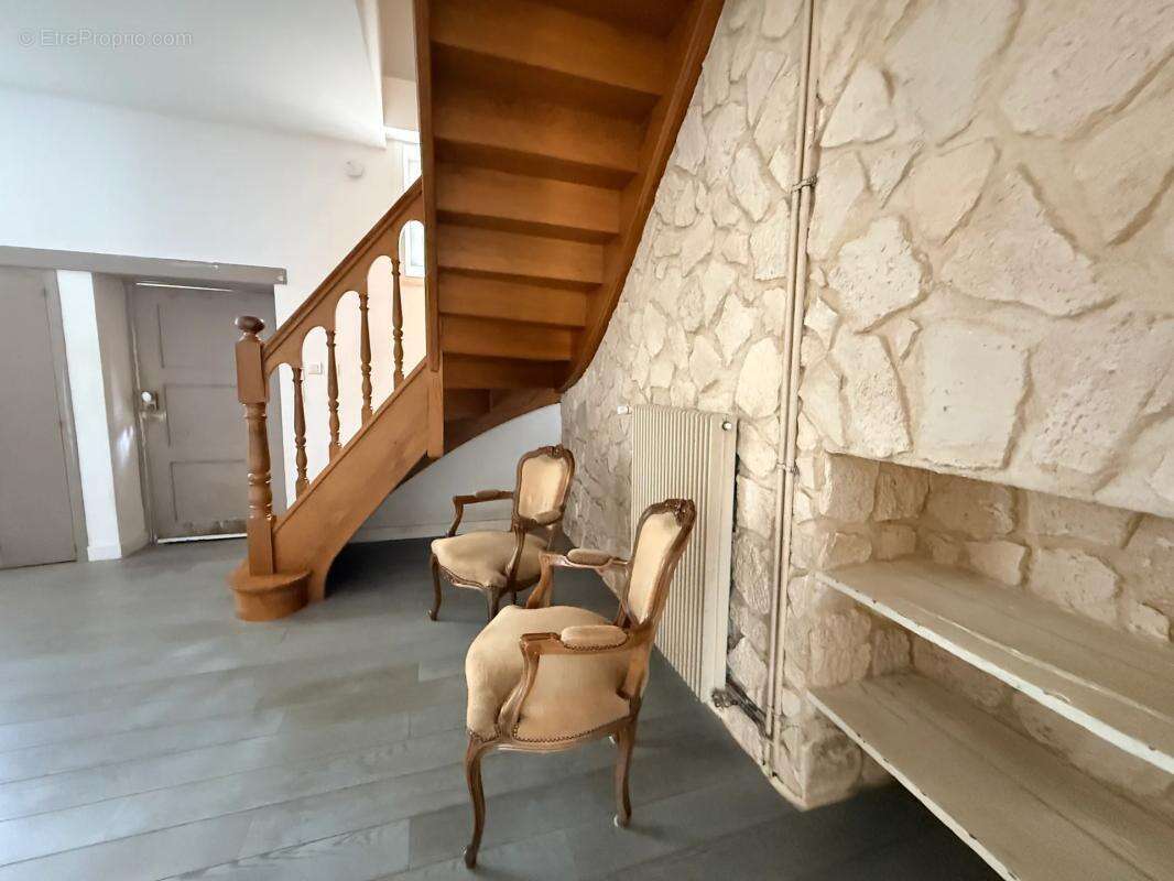 Maison de 7 pièces de 173 m² à Chamalières - photo 6