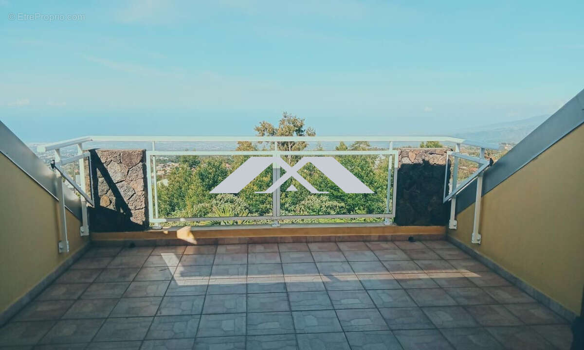 Appartement à SAINT-PIERRE