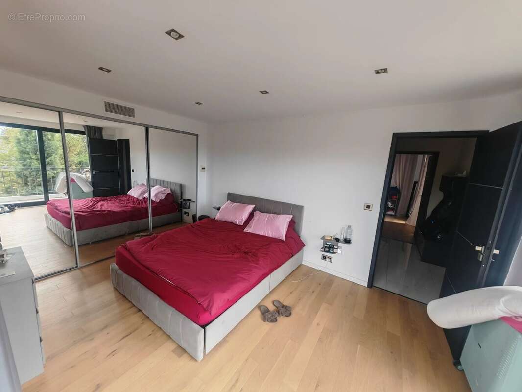 Maison à CAGNES-SUR-MER