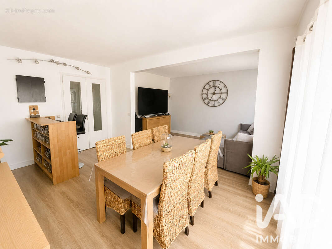 Photo 3 - Appartement à CHILLY-MAZARIN