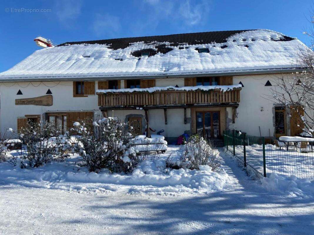 Appartement à TANINGES