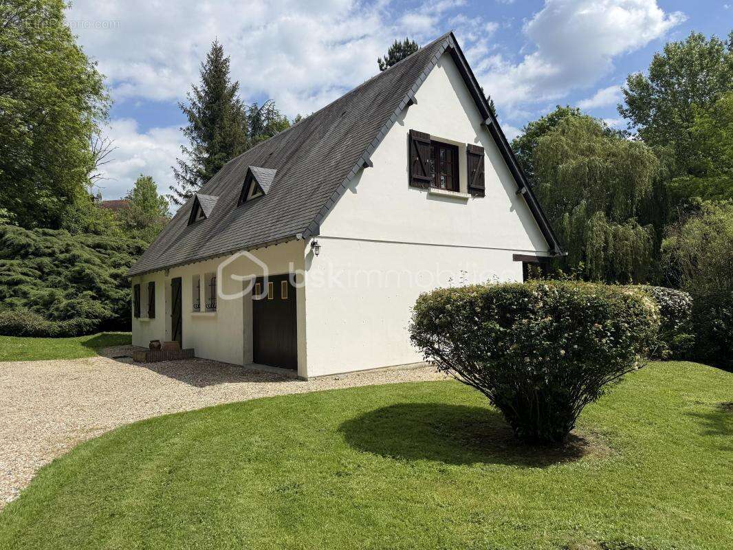 Maison à PONT-L'EVEQUE