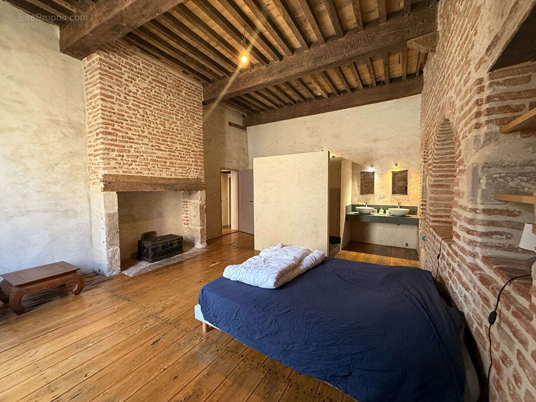 Maison à PENNE-D'AGENAIS