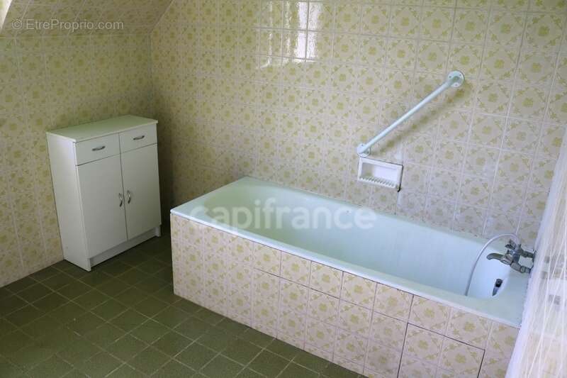 Maison à PLONEOUR-LANVERN