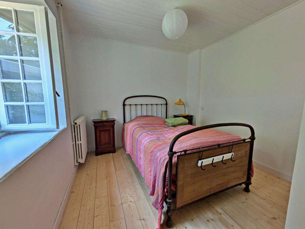 Maison 8 pièces / 158 m² / 265 000 EUR / VABRE - photo 10