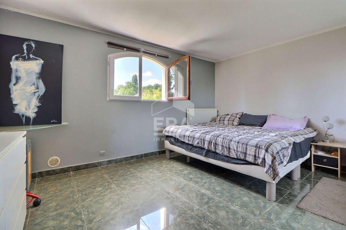 Maison 114m² à saint-leu-la-forêt - photo 16