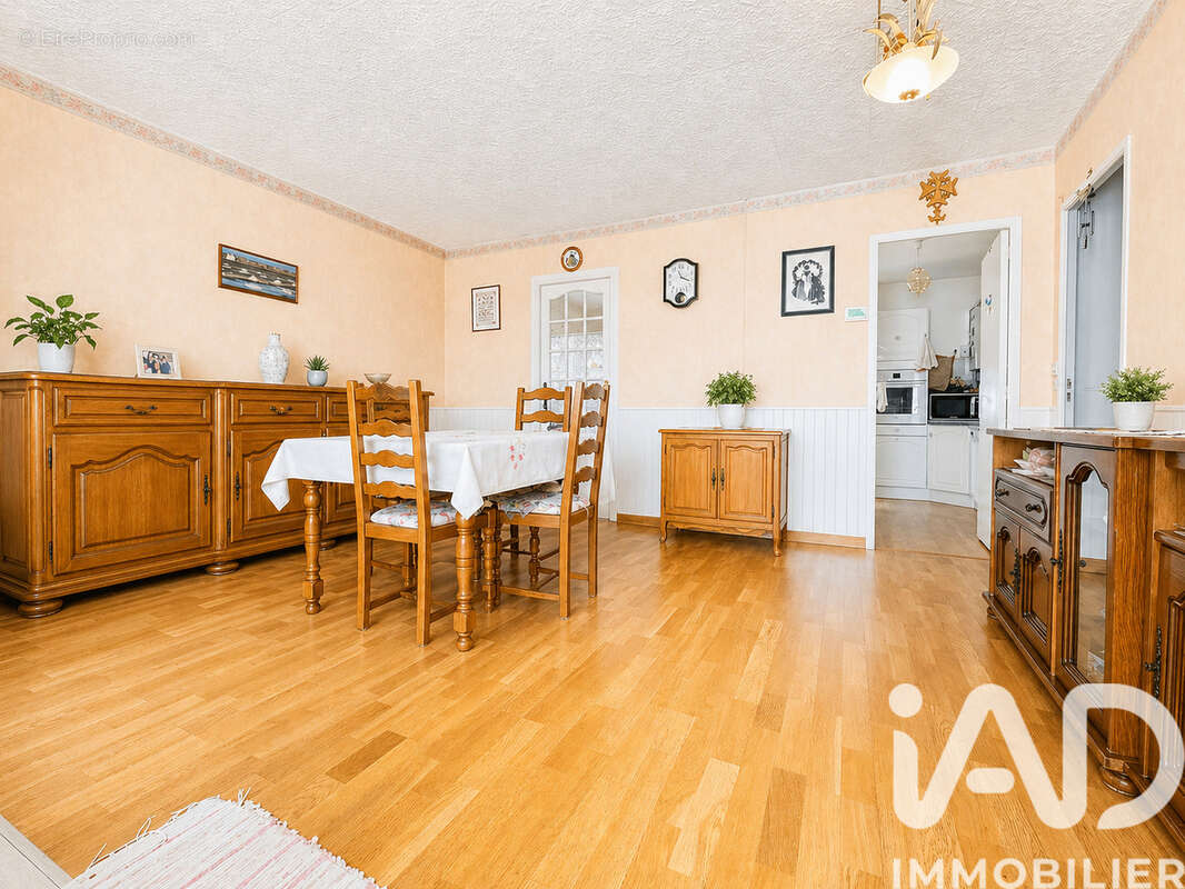 Photo 4 - Maison à FLEURY-LES-AUBRAIS