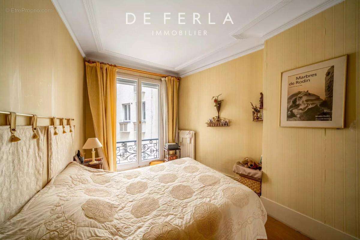 Appartement à PARIS-5E