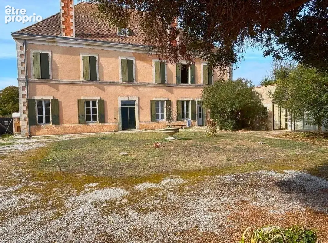 Demeure de charme du XIXᵉ siècle avec dépendances et chais – Île d’Oléron - photo 3
