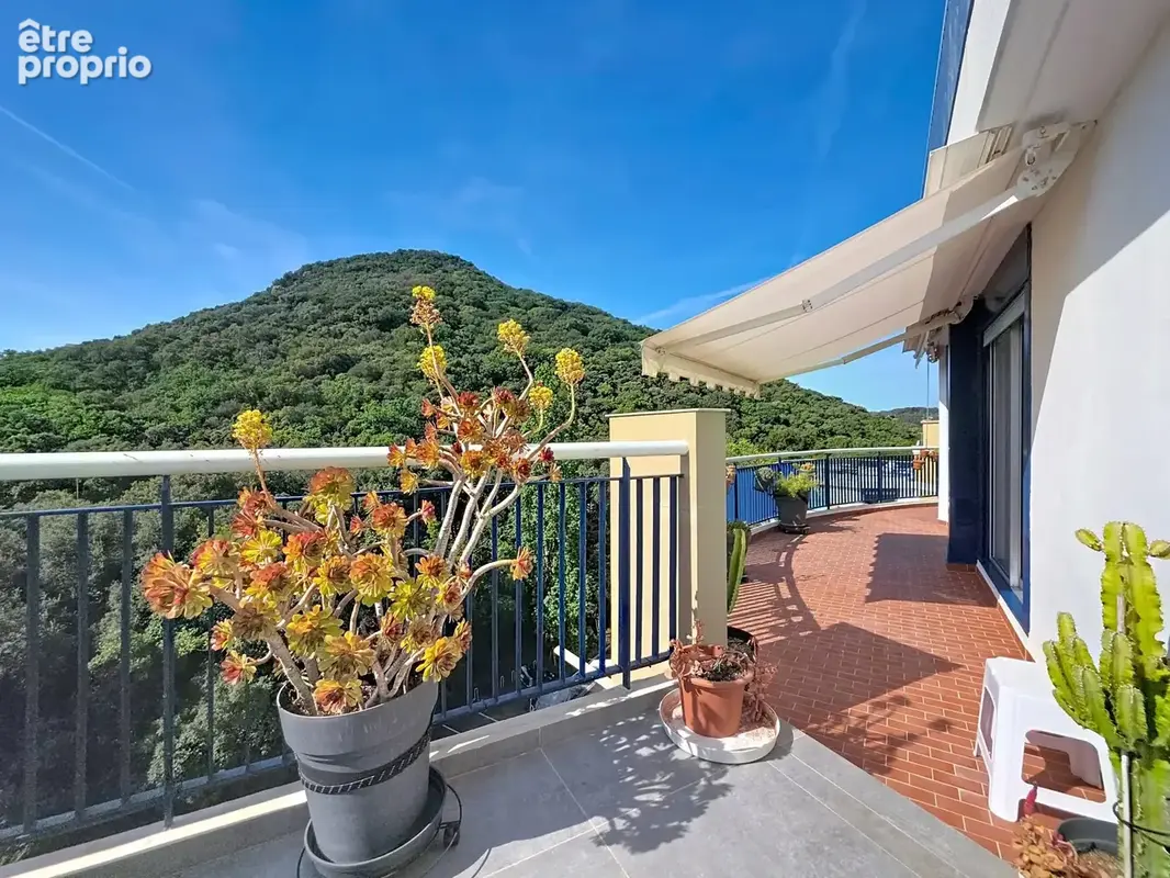EXCEPTIONNEL : PENTHOUSE 110 m² avec 175 m² m² de terrasses - Vue mer - Double garage - photo 14