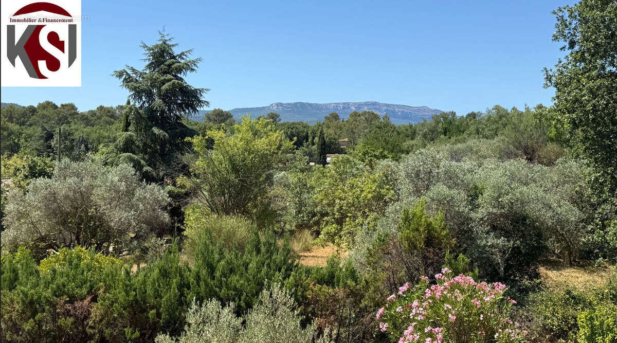 Maison à SAINT-MAXIMIN-LA-SAINTE-BAUME