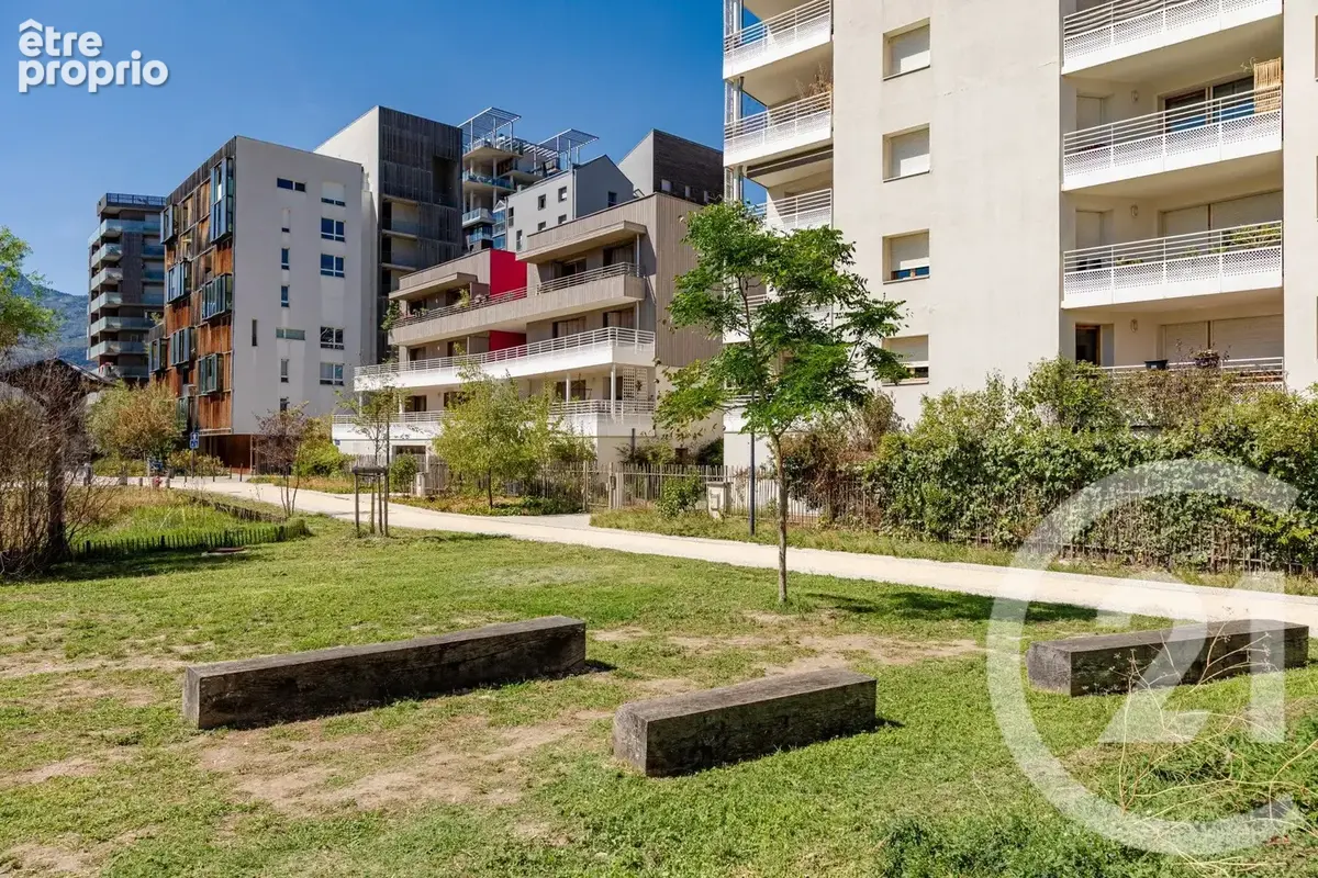 Appartement 4 pièces 81 m² à vendre à Grenoble (38000) - photo 4