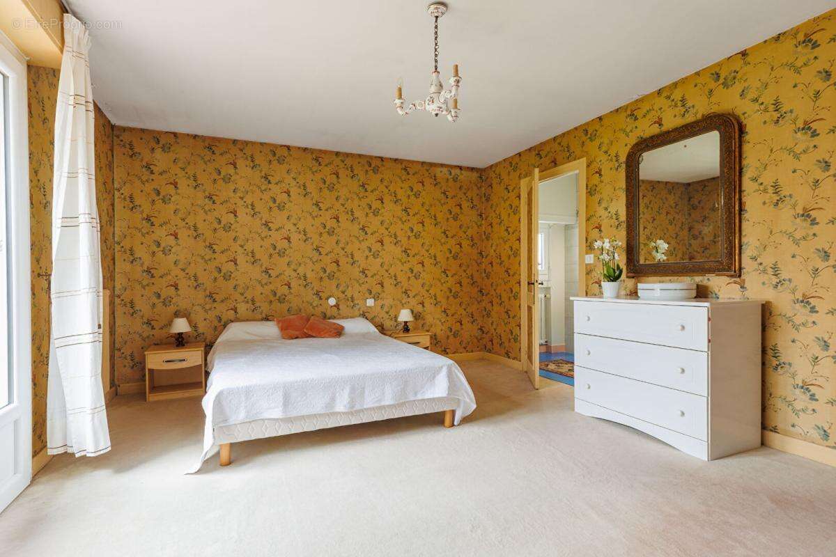 Maison à PEYREHORADE