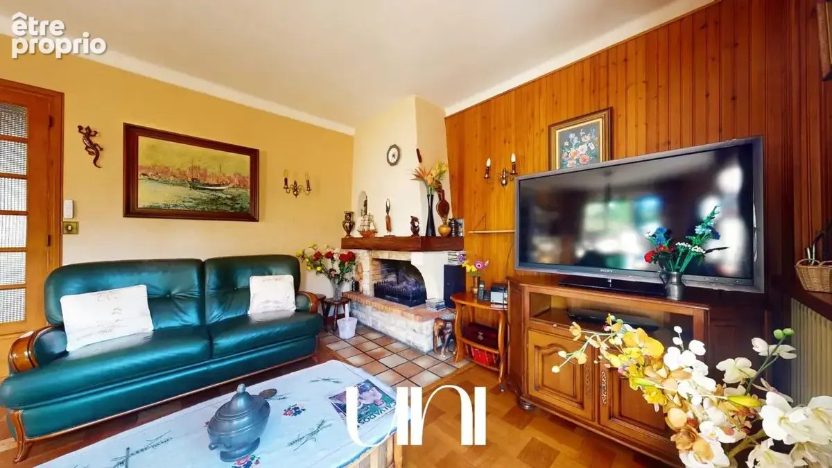 Maison 5 pièces de 106 m² + 70  m² à aménager - CAEN - photo 9