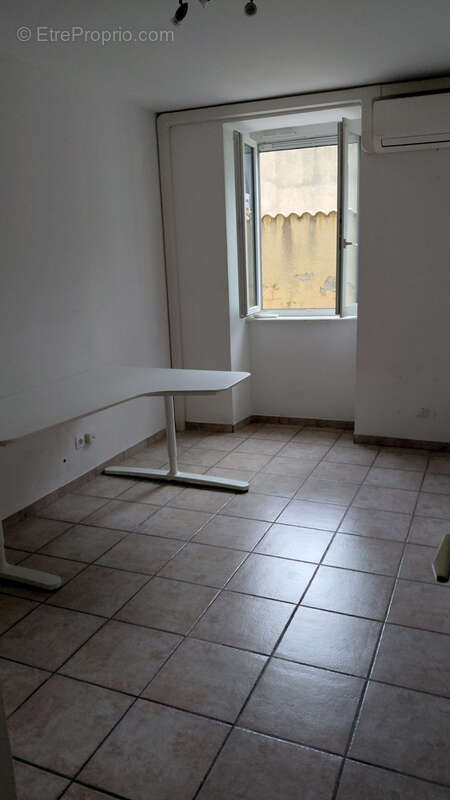 Appartement à PIERRELATTE