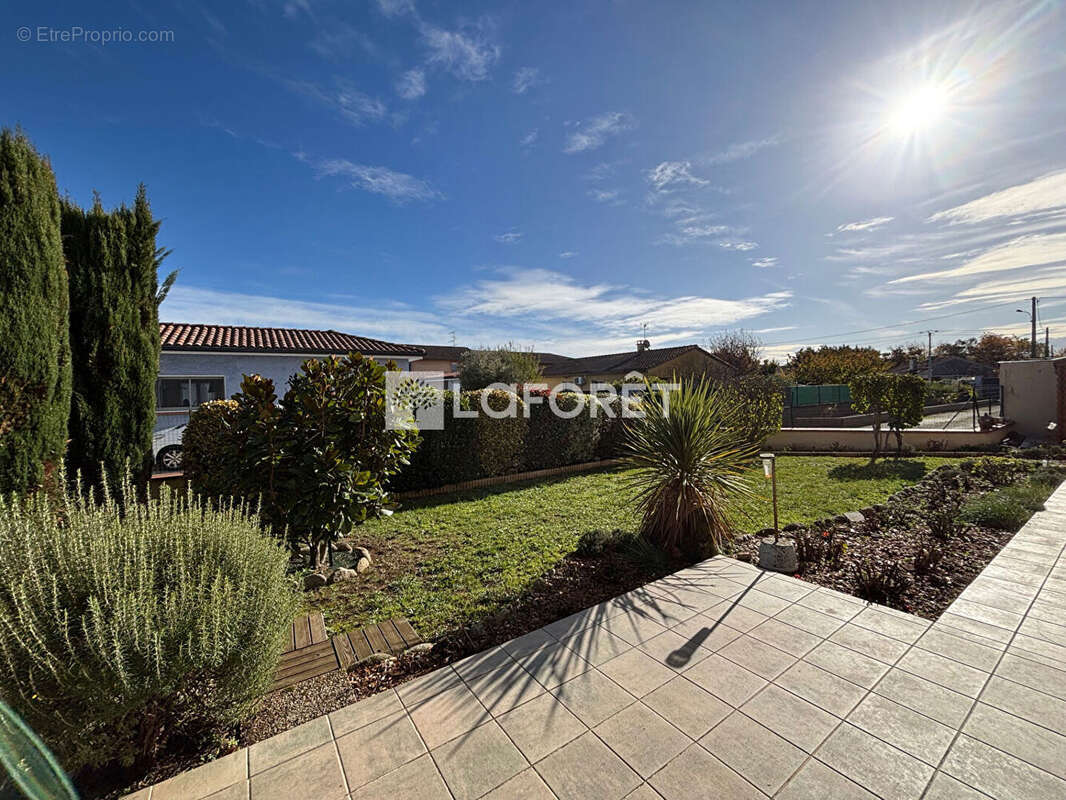 Maison à SAINT-JEAN-DU-FALGA