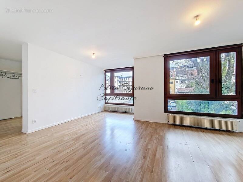 Appartement à BONNEVILLE