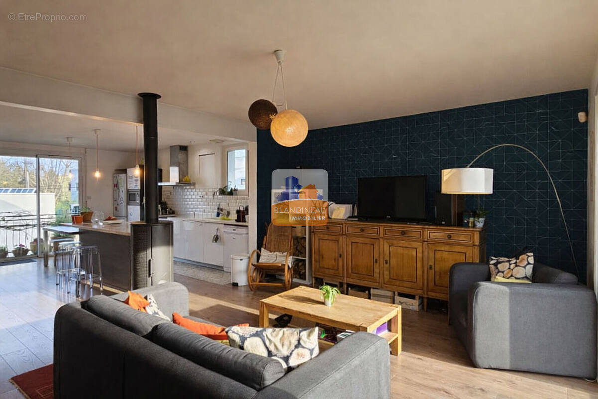 Appartement à BOUGUENAIS