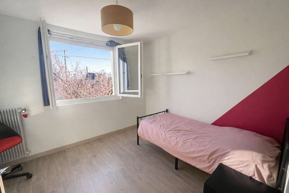 Maison à NEUILLY-PLAISANCE