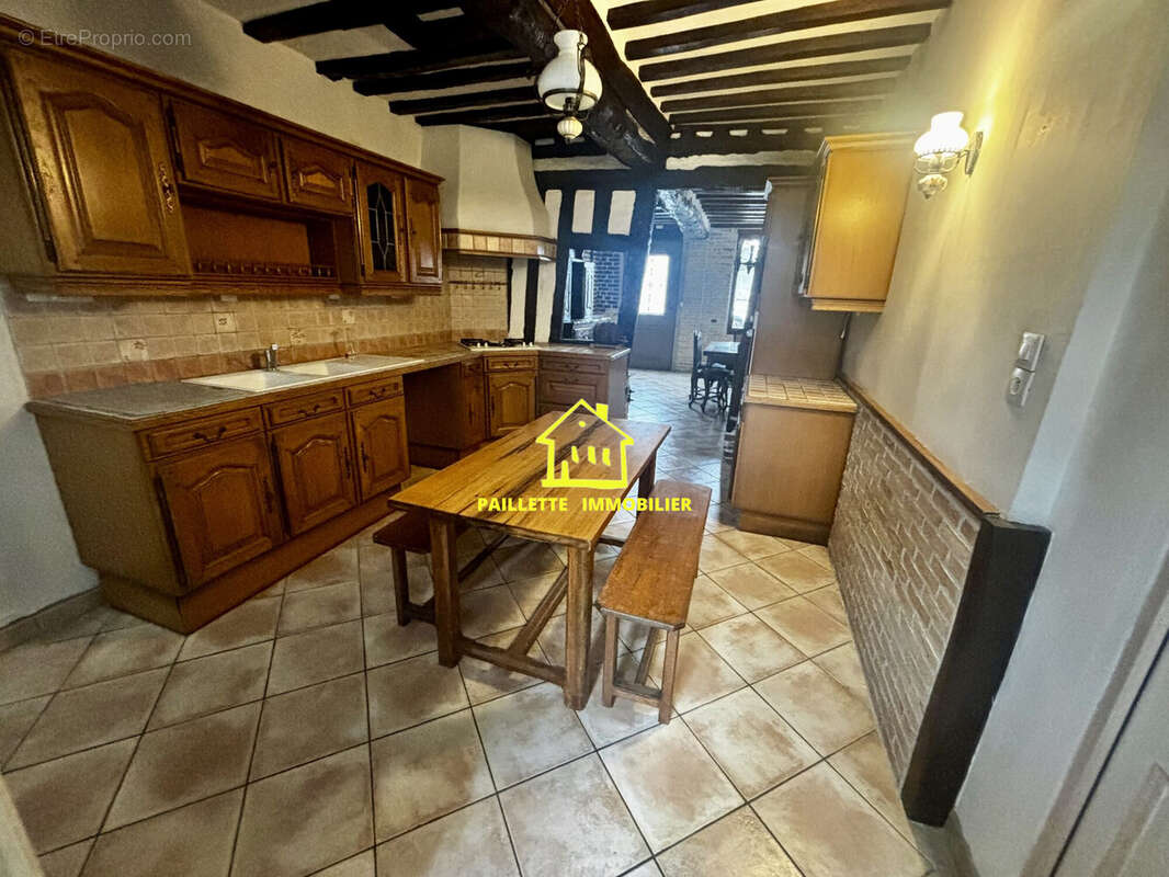 Maison à MONTIVILLIERS