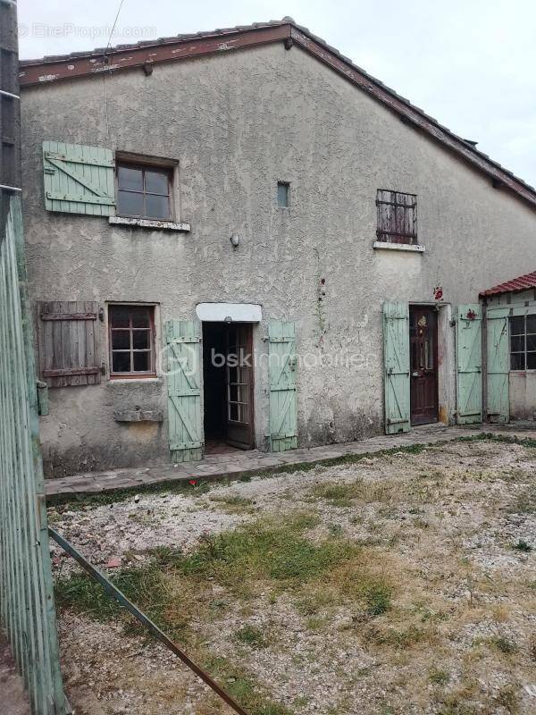 Maison à LES PINS