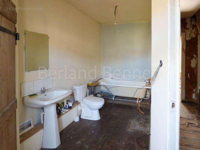 Maison à SAUZE-VAUSSAIS