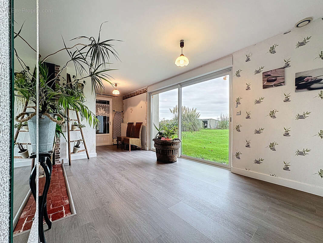 Maison à MONTMIRAIL