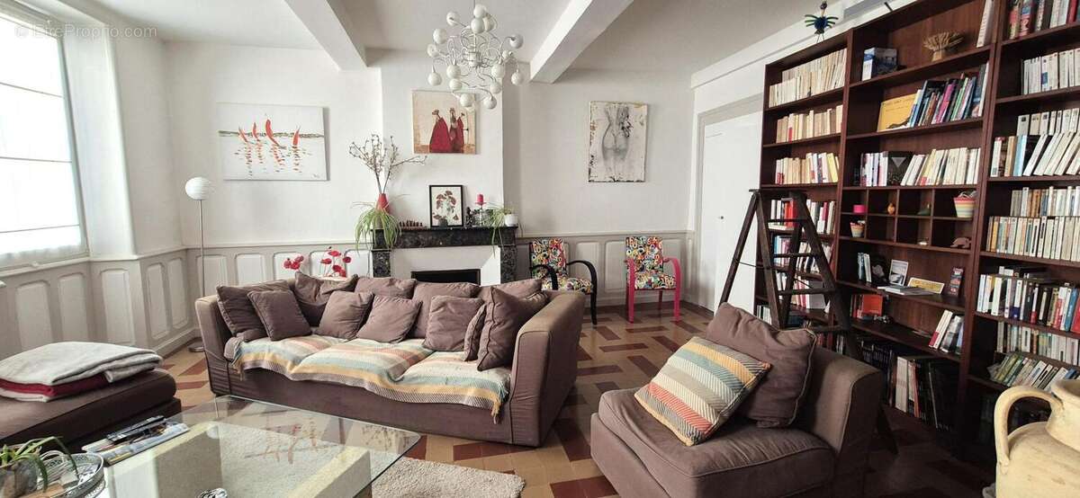 Maison à HAGETMAU