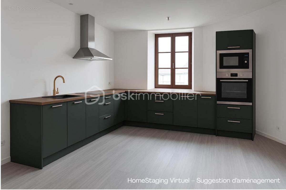 Maison à EYMOUTIERS