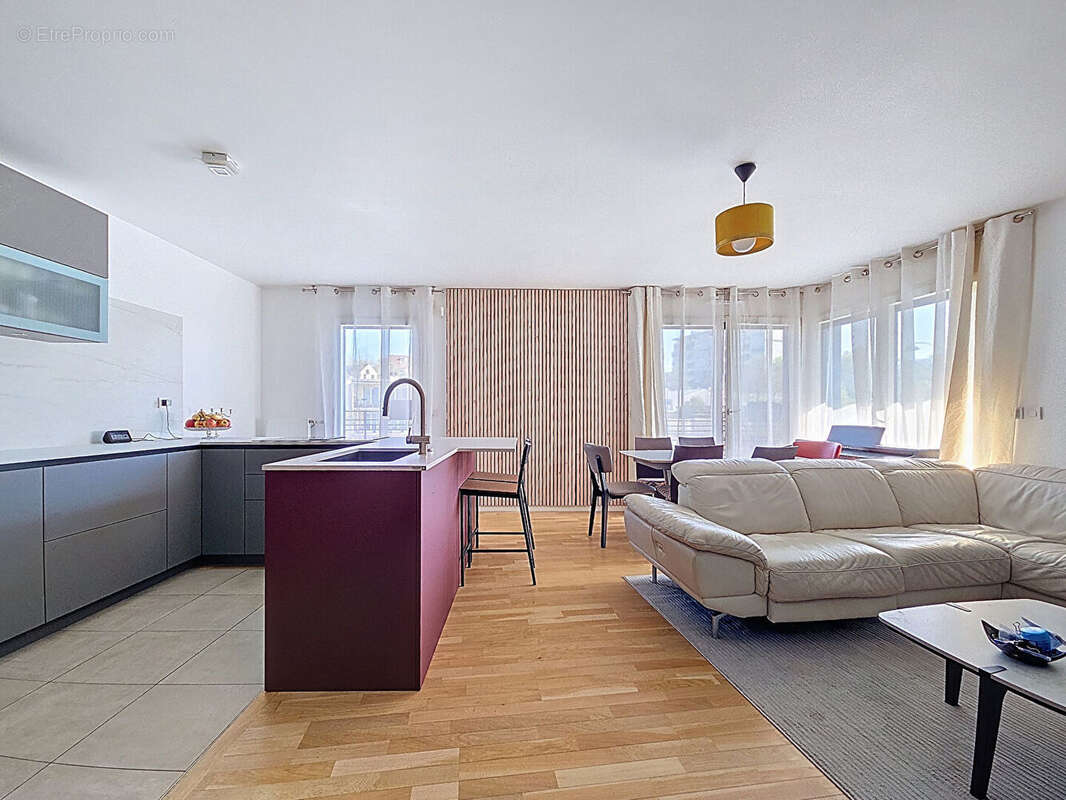 Appartement à RUEIL-MALMAISON