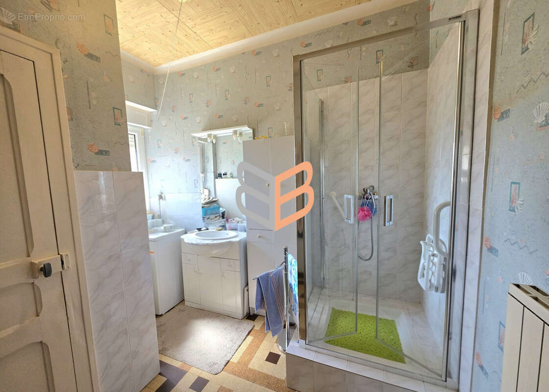 Maison 82 m² à Landres  - photo 3