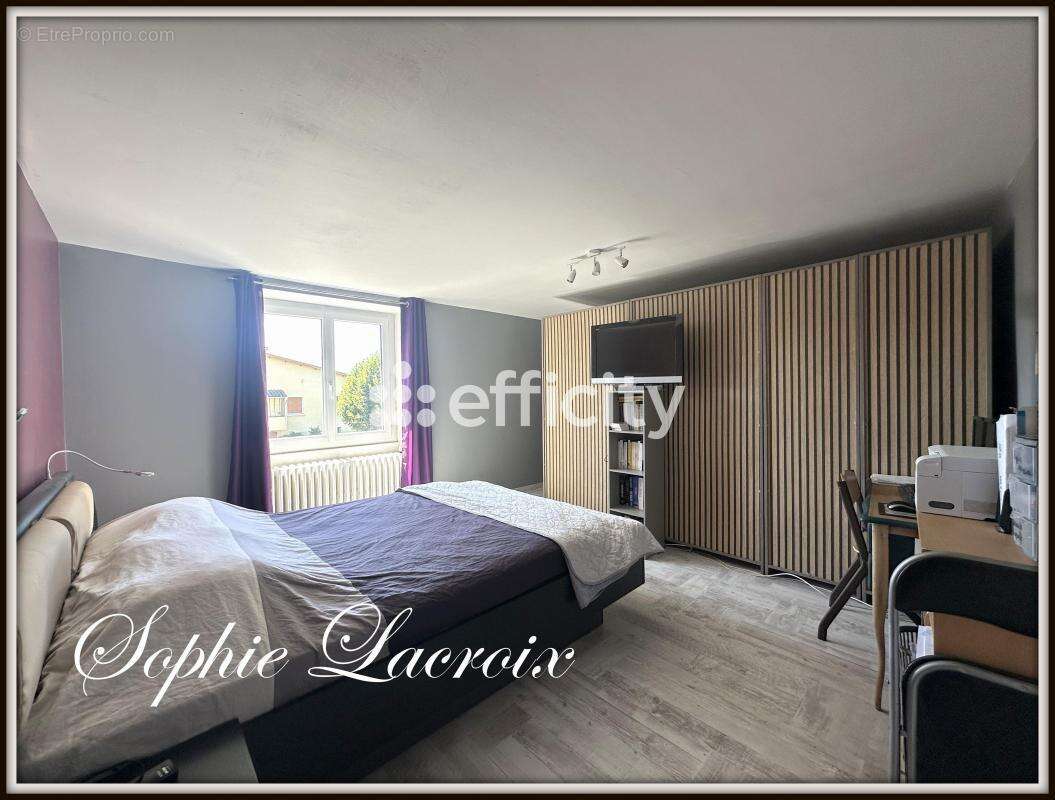 Maison à LENS-LESTANG