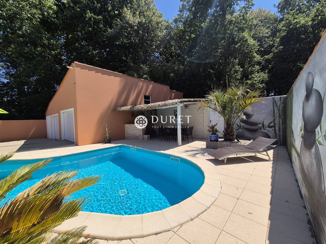 Maison 172 m² à Sainte-Flaive-Des-Loups  - photo 1
