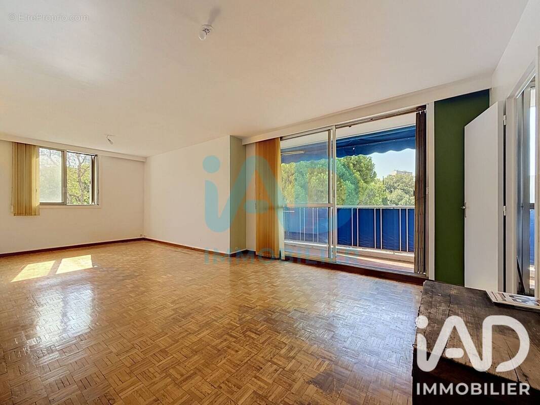 Photo 1 - Appartement à MARSEILLE-9E