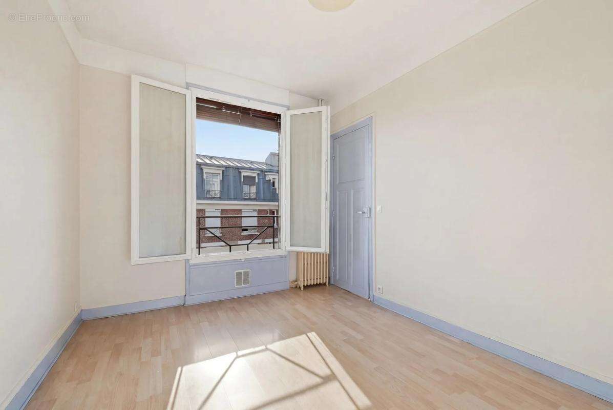 Appartement 2 pièces de 30,02 m² à Villejuif - photo 4