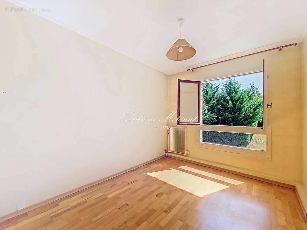 Photo 8 - Maison à NOISY-LE-ROI