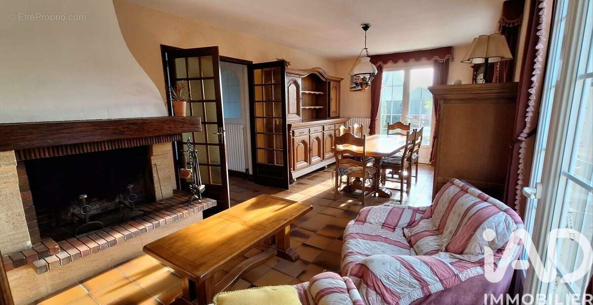 Photo 3 - Maison à COURCELLES-SUR-SEINE