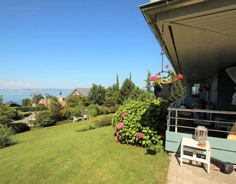 Maison à NEUVECELLE