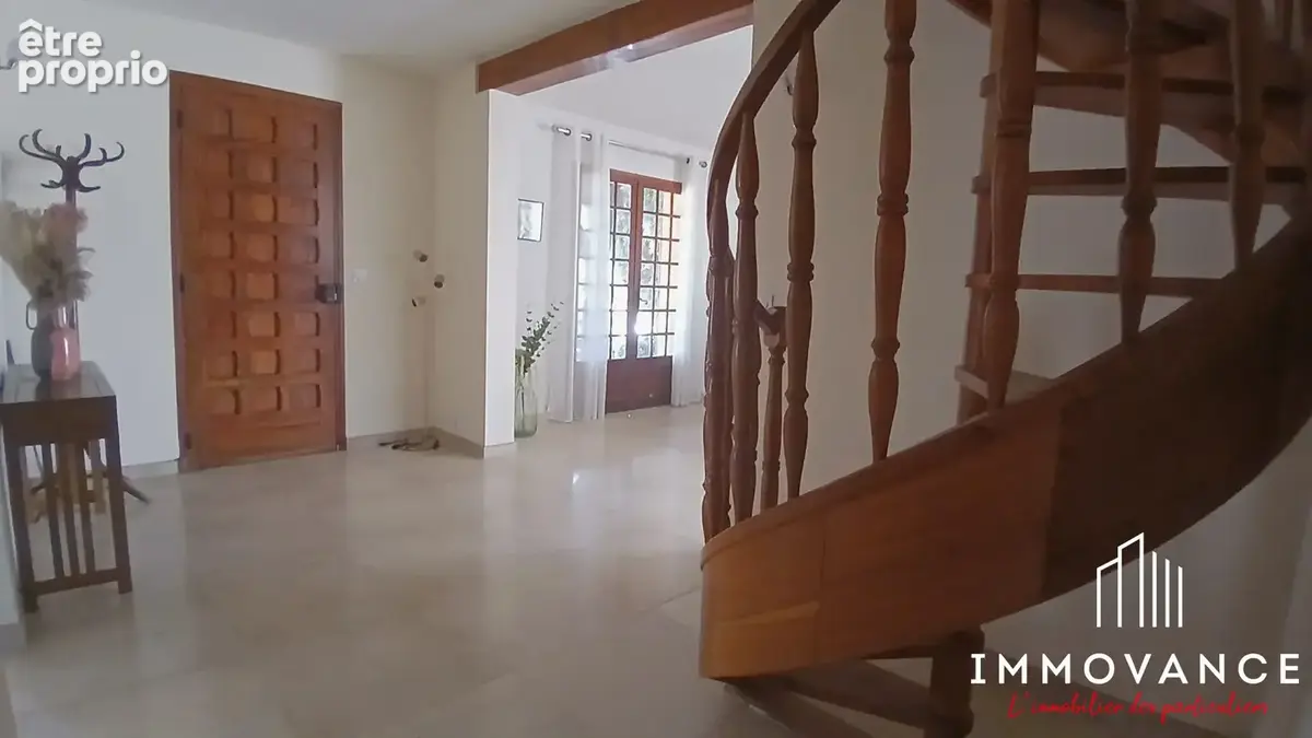 Maison 5 pièces 119 m² à vendre à Lezignan-La-Cebe (34120) - photo 4