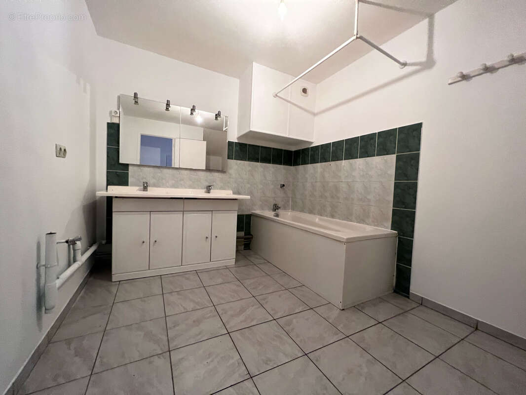 Appartement à SAINT-NICOLAS-DE-PORT