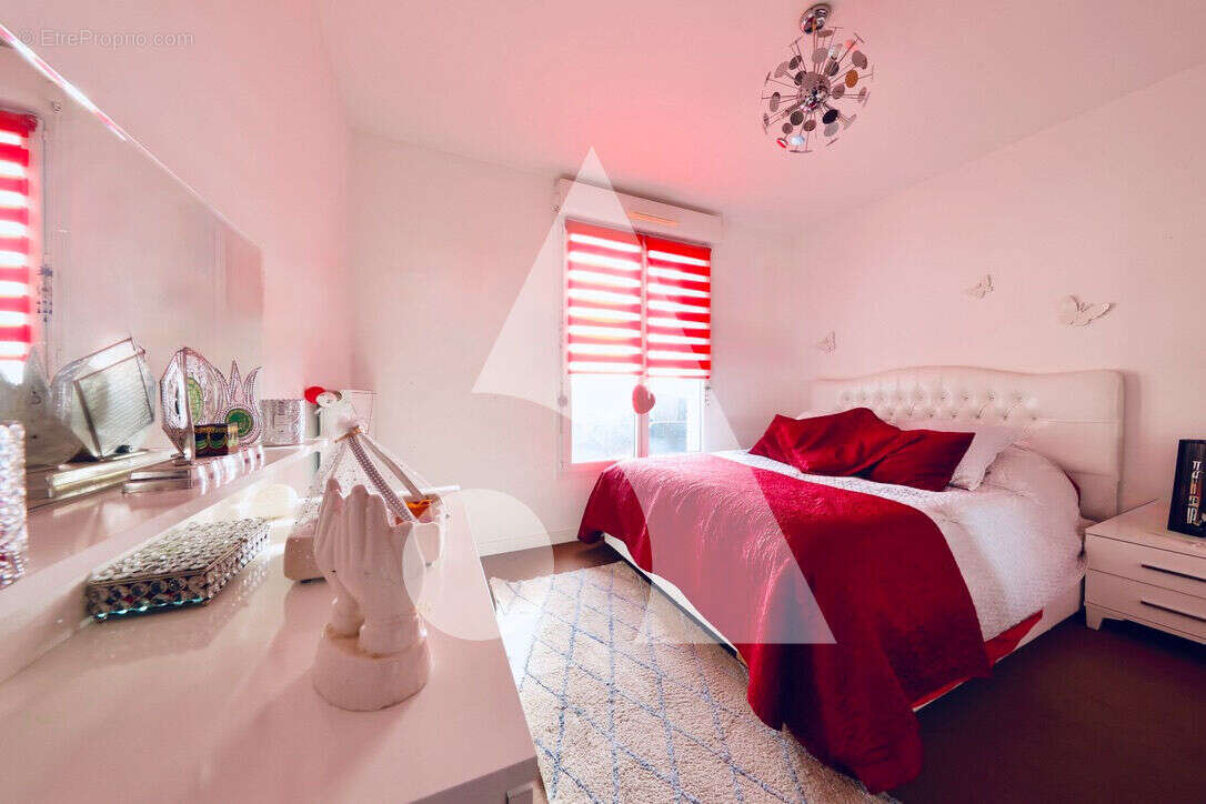 Appartement à CORBEIL-ESSONNES