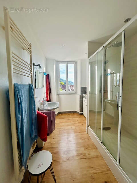 Maison à VILLARD-BONNOT