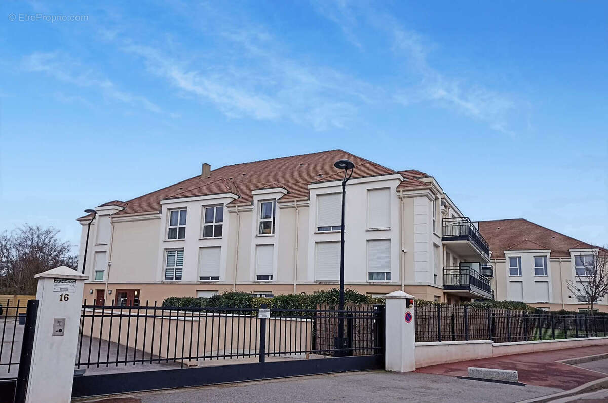 Appartement à AUBERGENVILLE