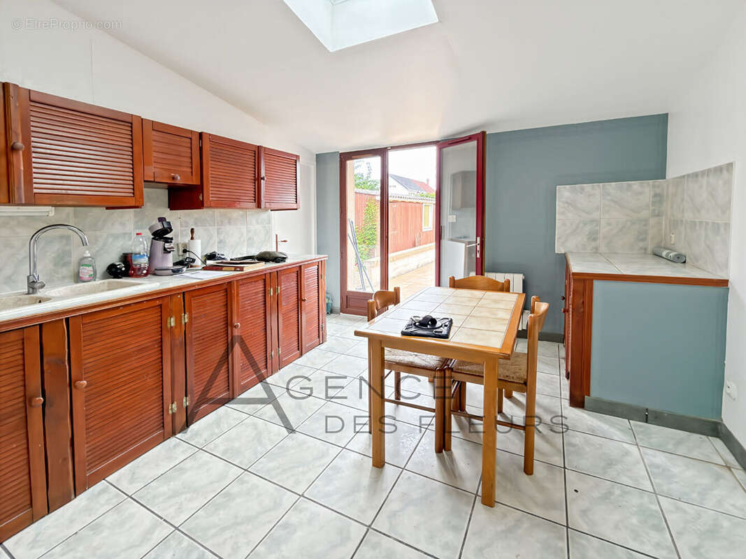 Maison Saint Aubin Les Elbeuf 118 m2 - photo 2