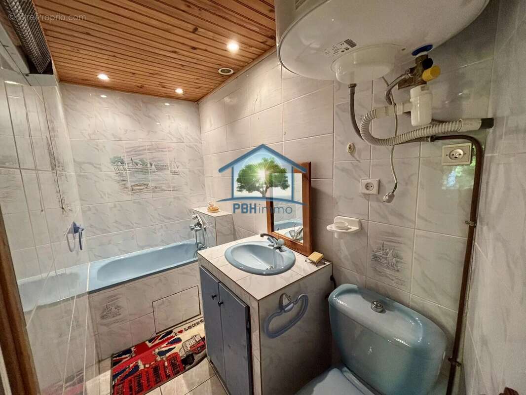 Appartement à MARSEILLE-15E