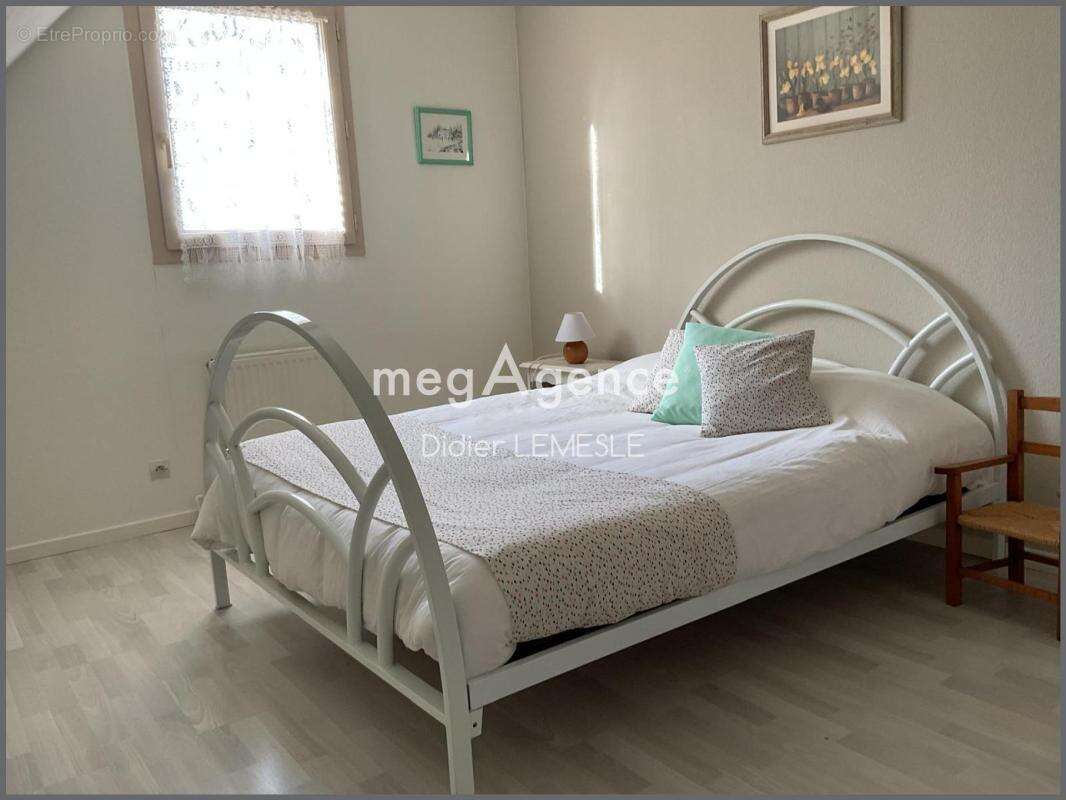 Maison à SEICHES-SUR-LE-LOIR